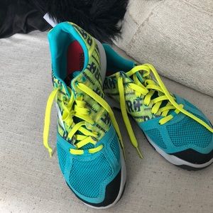 Reebok athletic shoes, never worn